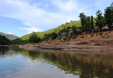 polio-vaccine-luang-photo1-ethnic-communities