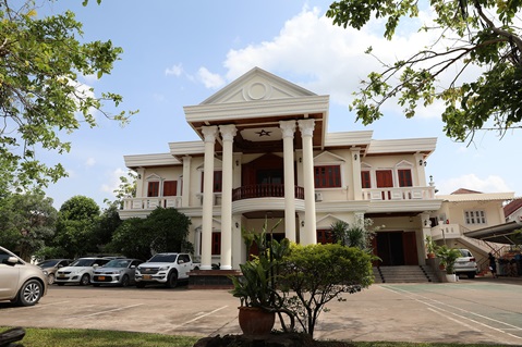 wr-office-lao